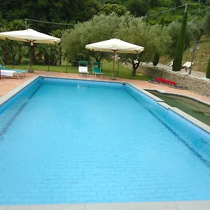 Monte A Alloggio per agriturismo Pescia